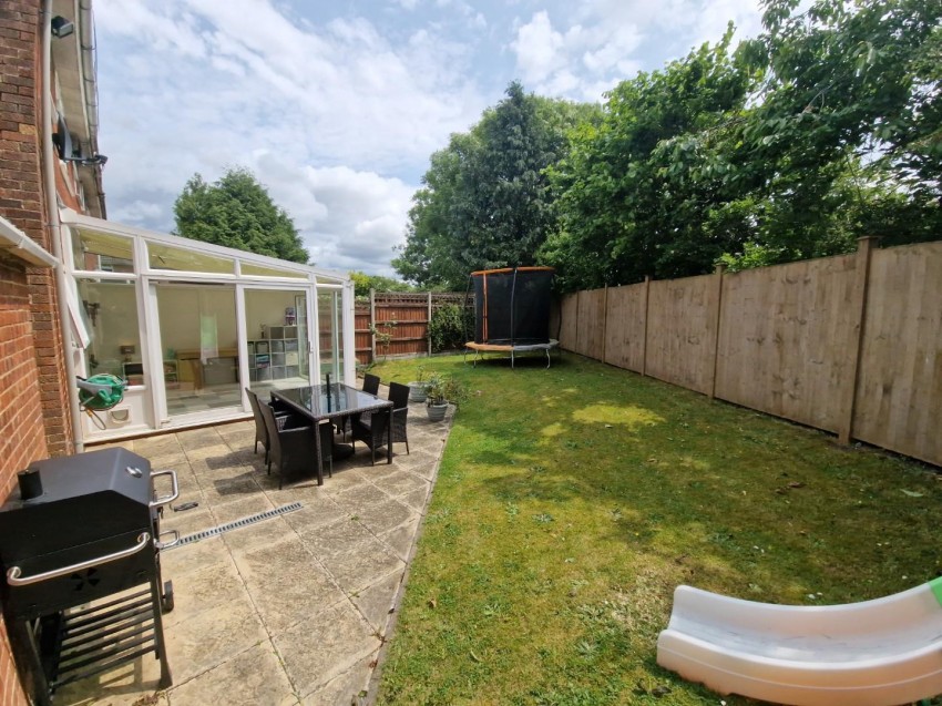 Images for Heyford Leys, Hillside