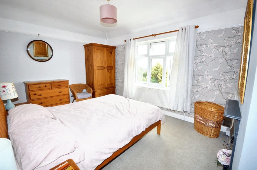 Images for London End, Earls Barton, Northampton