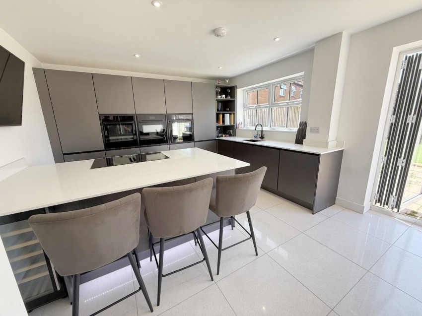Images for Judith Way, Cawston, Rugby