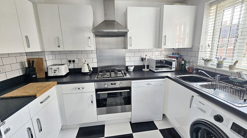 Images for Simplex Way, Roade, Northampton