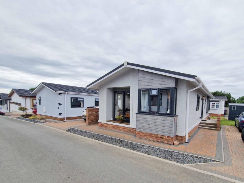Images for The grange, Lutterworth