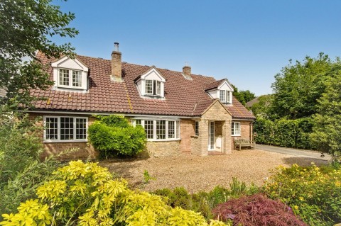 View Full Details for Clifton Reynes, Olney
