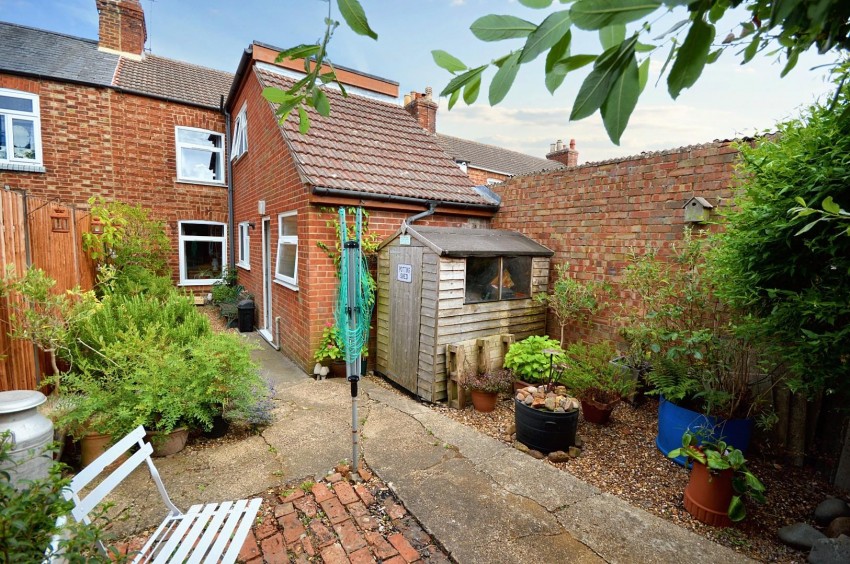 Images for Wellingborough Road, Earls Barton, Northampton