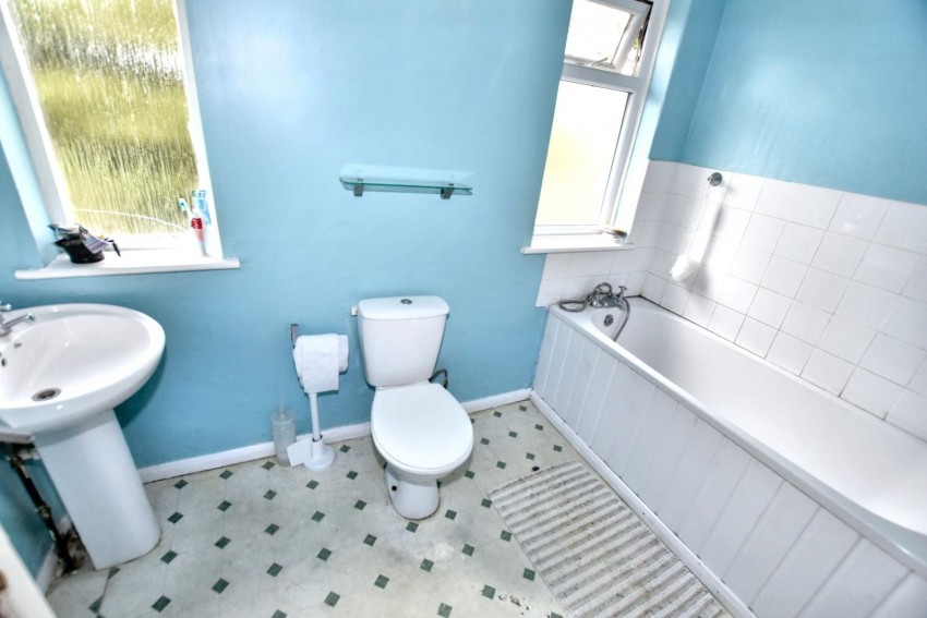 Images for Queen Eleanor Terrace, Far Cotton, Northampton