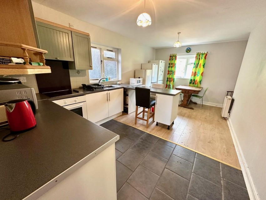 Images for Bucknills Lane, Crick, Northampton