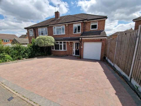 View Full Details for Selborne Road, Rugby
