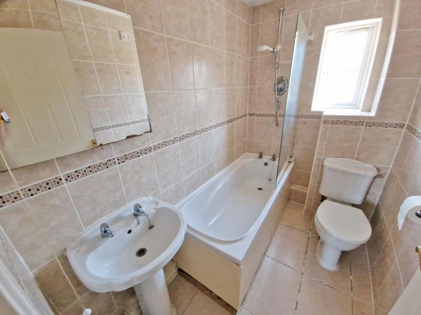 Images for Old Forge Drive, West Haddon, Northampton