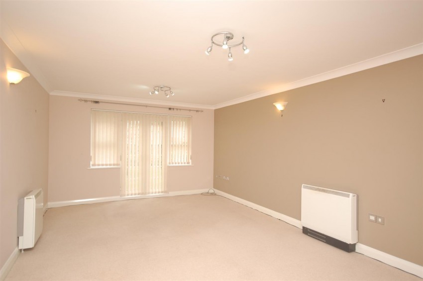Images for Flat 2 Victoria House, Billing Road, Northampton