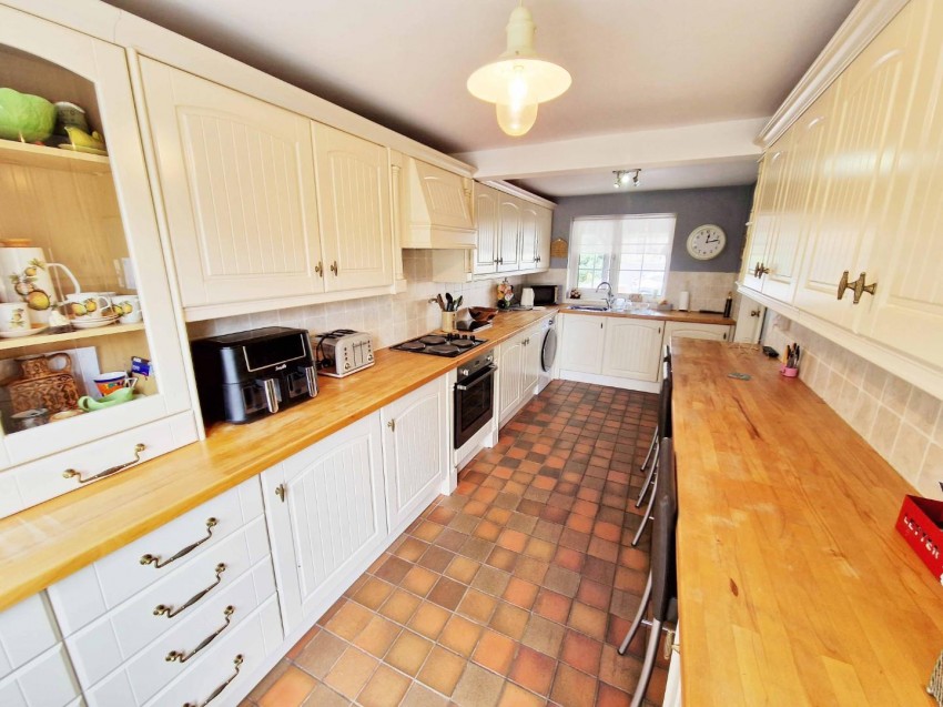 Images for Avondale Road, Brandon, Coventry