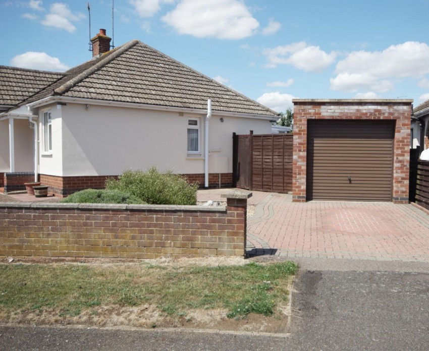 Images for Lorraine Crescent, Spinney Hill, Northampton
