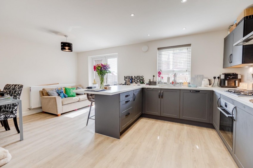 Images for Stratford Road, Overstone, Northampton