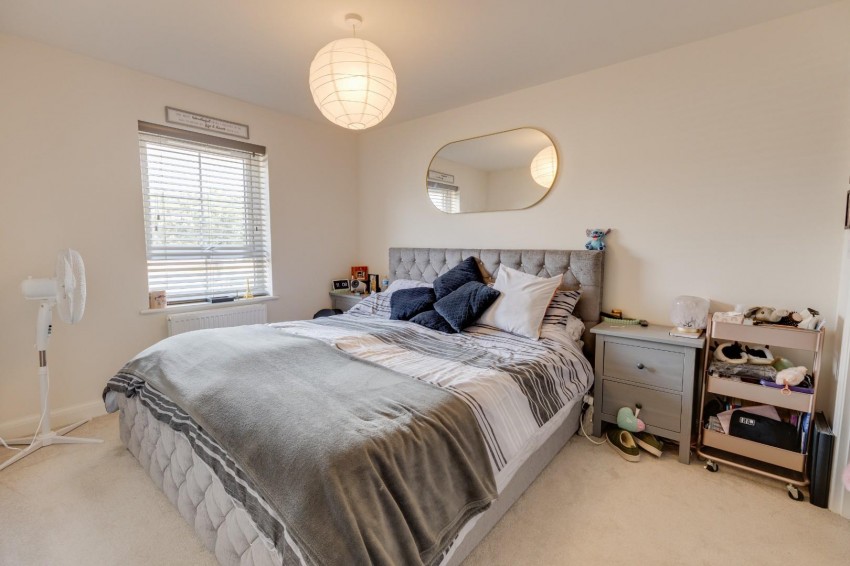 Images for Stratford Road, Overstone, Northampton