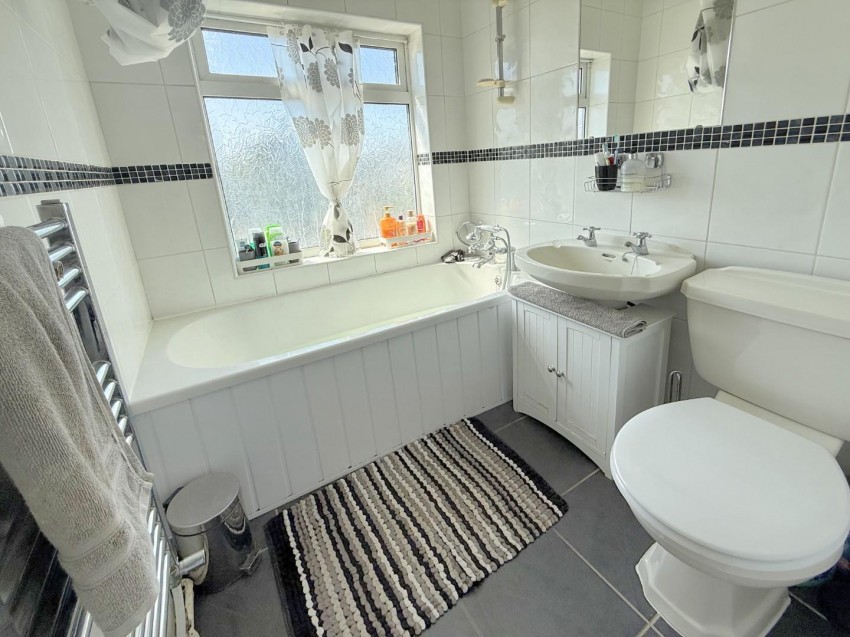 Images for Shuckburgh Crescent, Rugby