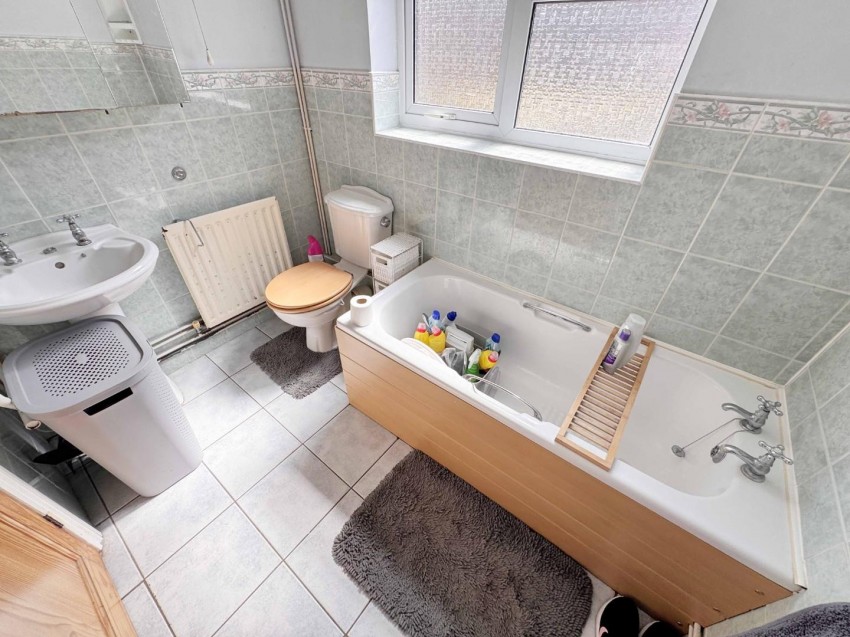 Images for Campbell Street, RUGBY