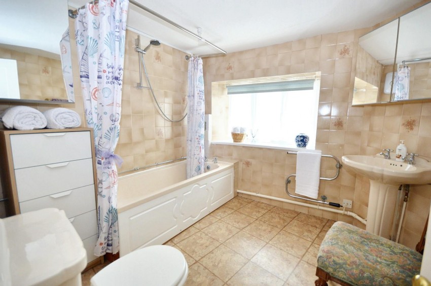 Images for Northampton Road, Yardley Hastings, Northampton