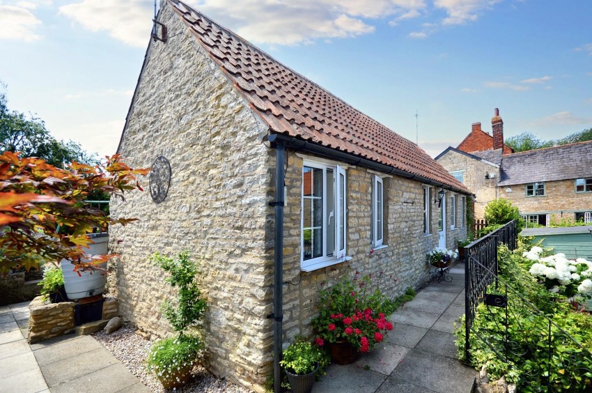 Images for Northampton Road, Yardley Hastings, Northampton