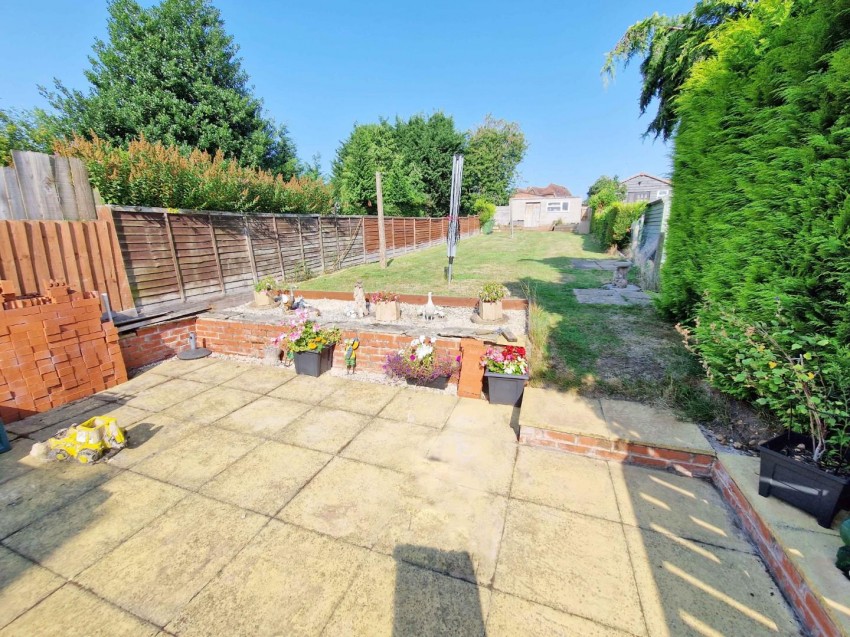 Images for Avondale Road, Brandon, Coventry
