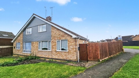 View Full Details for London Road, Roade