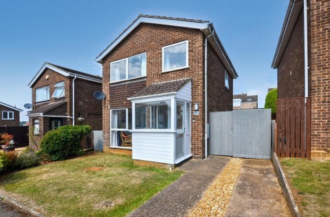 View Full Details for Sherwood Avenue, Kingsthorpe, Northampton