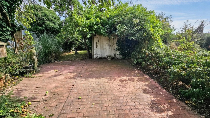 Images for Lodge Road, Little Houghton, Northampton