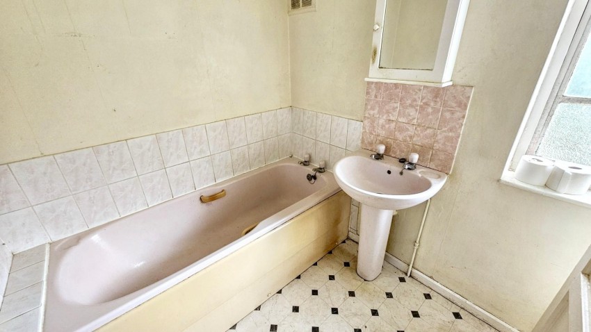 Images for Lodge Road, Little Houghton, Northampton