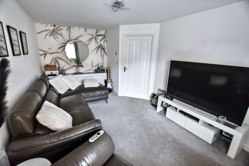 Images for Lamport Lane, Northampton