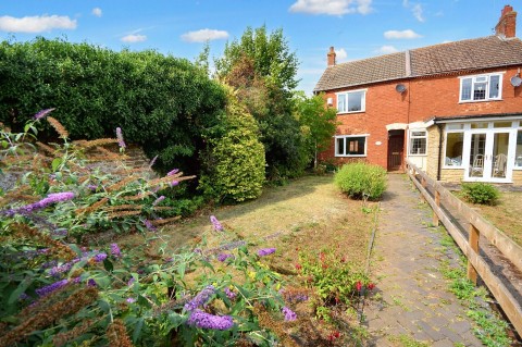 View Full Details for Harrowick Lane, Earls Barton, Northampton
