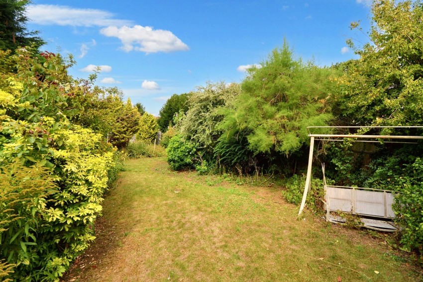Images for Harrowick Lane, Earls Barton, Northampton