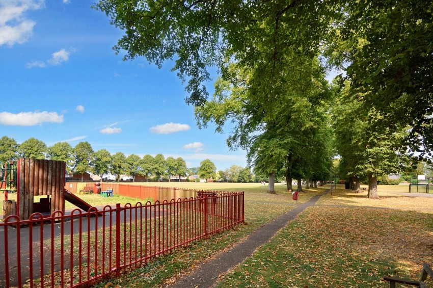 Images for Harrowick Lane, Earls Barton, Northampton