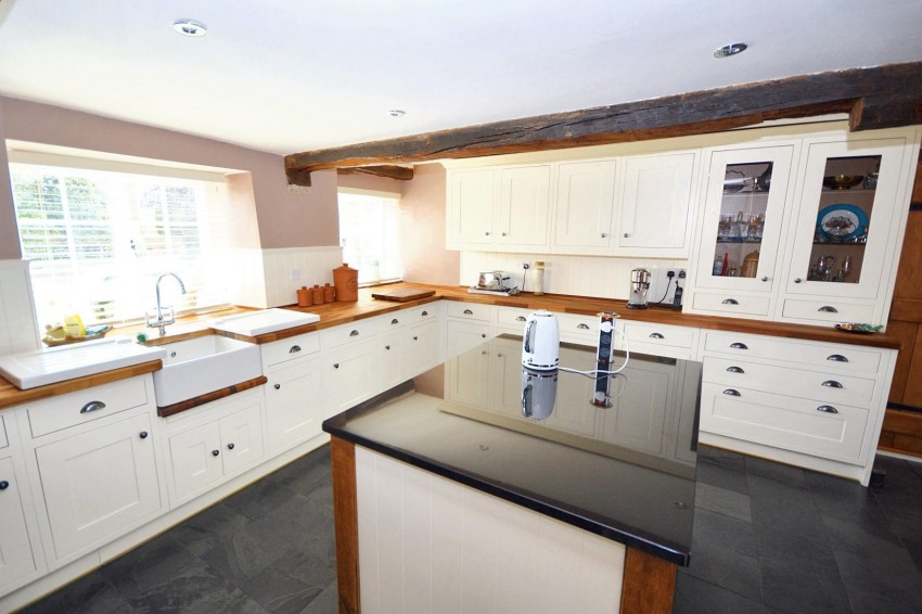 Images for West Street, Earls Barton, NORTHAMPTON
