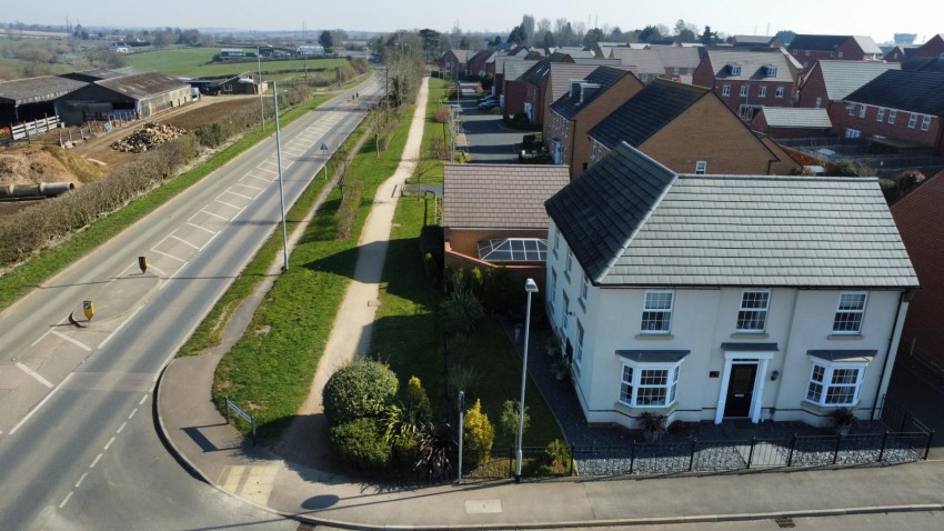 Images for Packwood Crescent, Earls Barton, Northampton