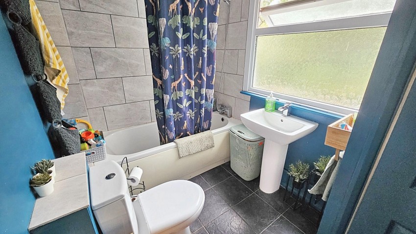 Images for Ash Rise, Northampton