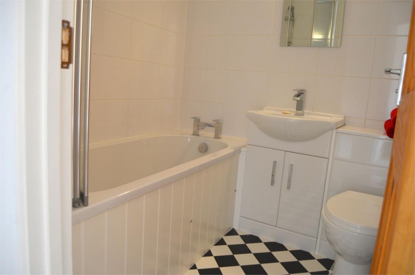 Images for Doddington Road, Earls Barton, Northampton