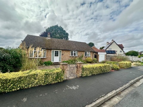 View Full Details for Hampden Way, Rugby