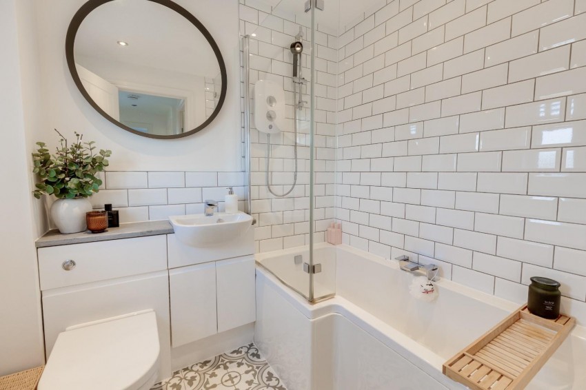 Images for Whaddon Close, Northampton