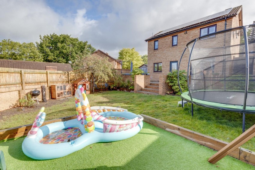 Images for Whaddon Close, Northampton