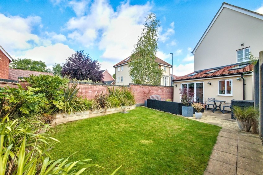 Images for Towpath Avenue, Northampton