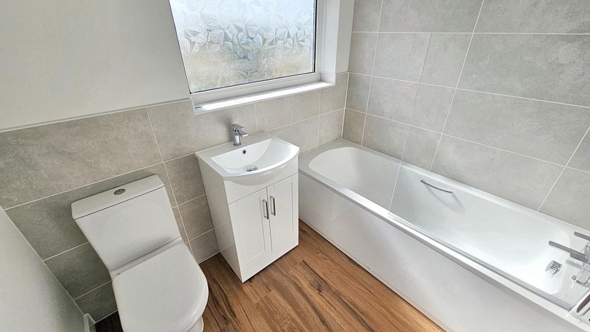 Images for Eastfield Crescent, Yardley Gobion, Towcester