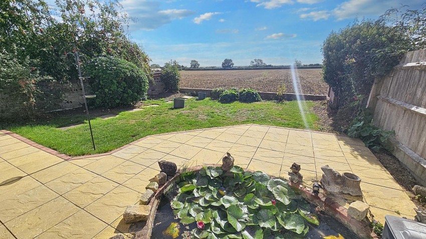 Images for Eastfield Crescent, Yardley Gobion, Towcester