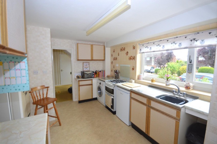 Images for Cordon Crescent, Earls Barton, Northampton
