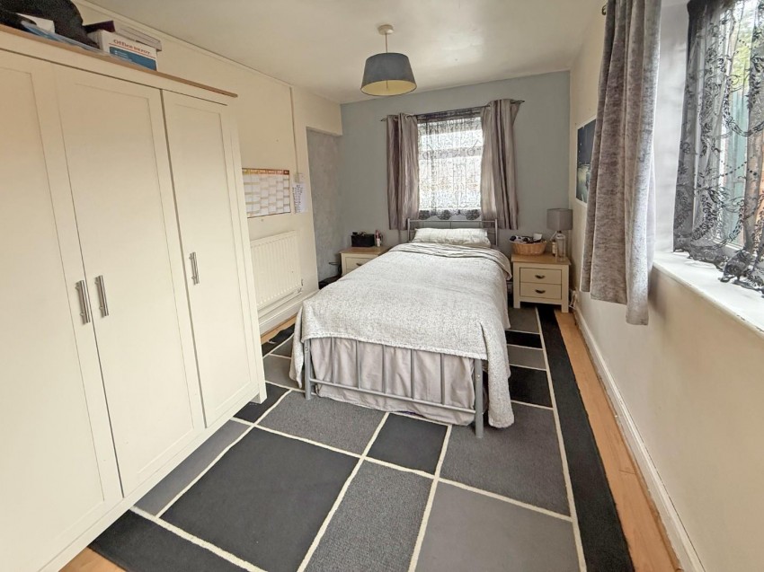 Images for Yates Avenue, Newbold, Rugby