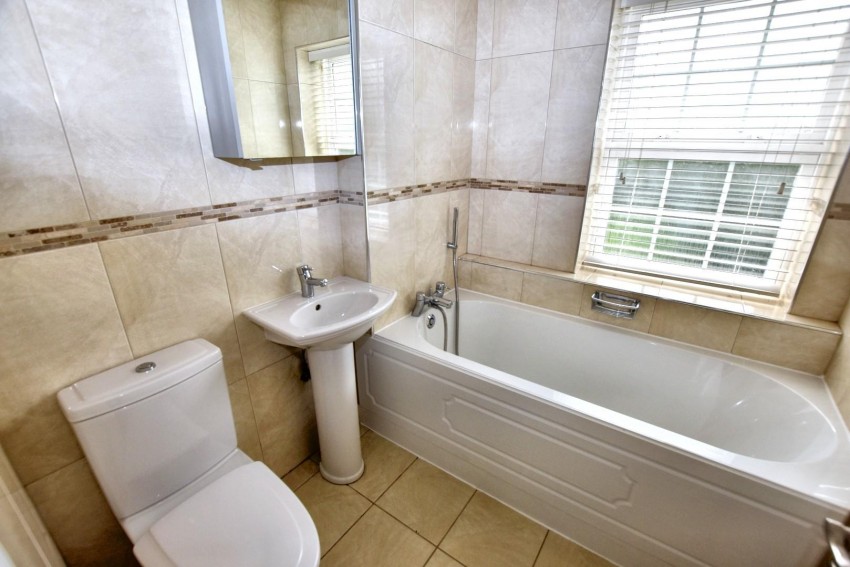 Images for Scholars Court, Derngate, Northampton