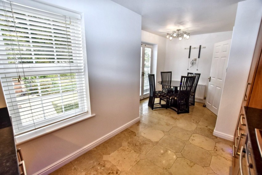 Images for Scholars Court, Derngate, Northampton