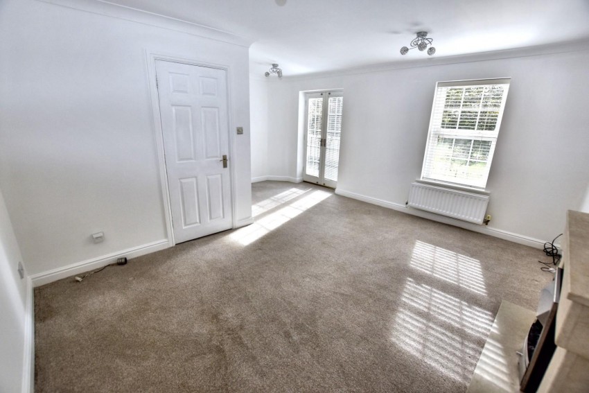 Images for Scholars Court, Derngate, Northampton