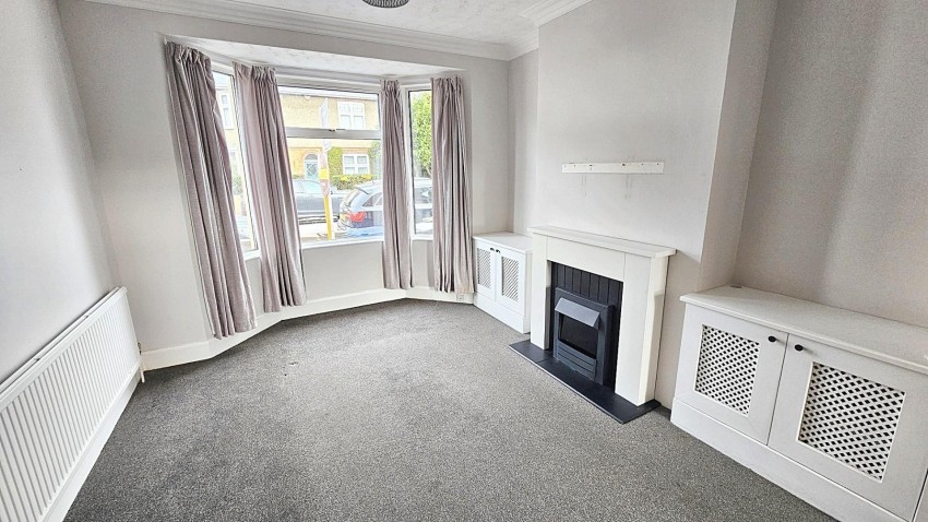 Images for Cedar Road East, Northampton