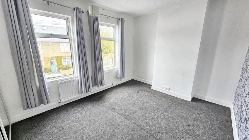 Images for Cedar Road East, Northampton