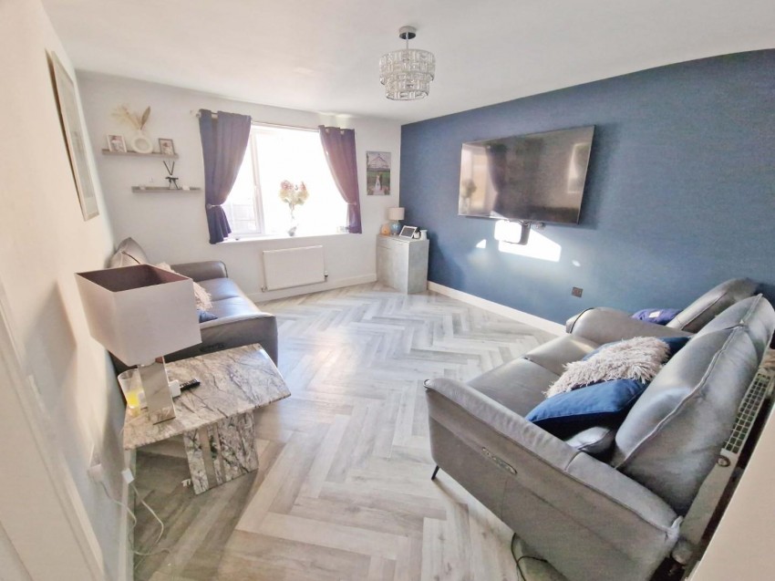 Images for Elder Avenue, Rugby