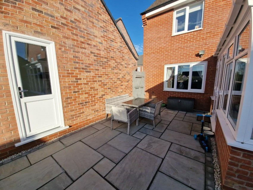 Images for Elder Avenue, Rugby