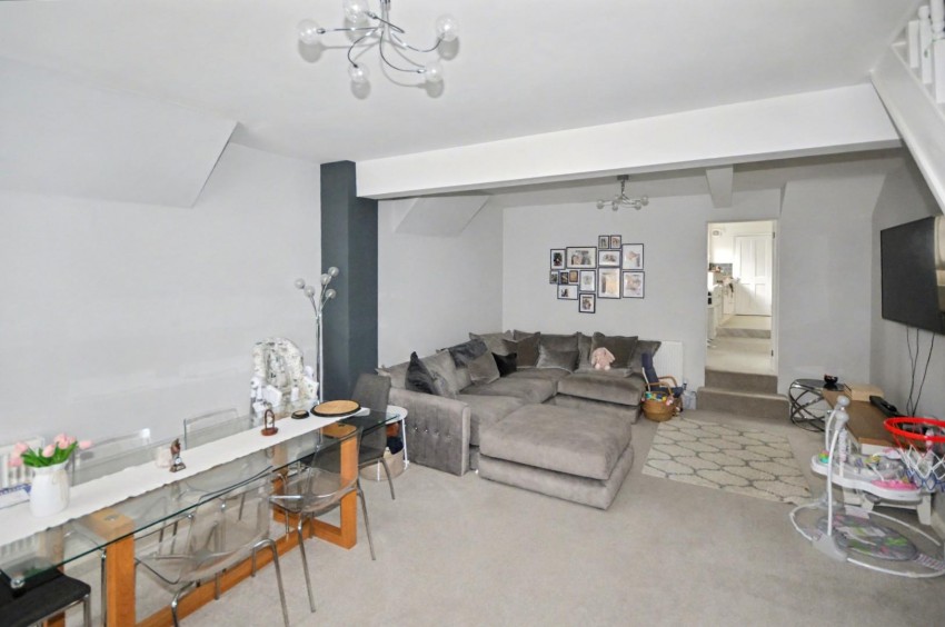 Images for High Street, Earls Barton, Northampton