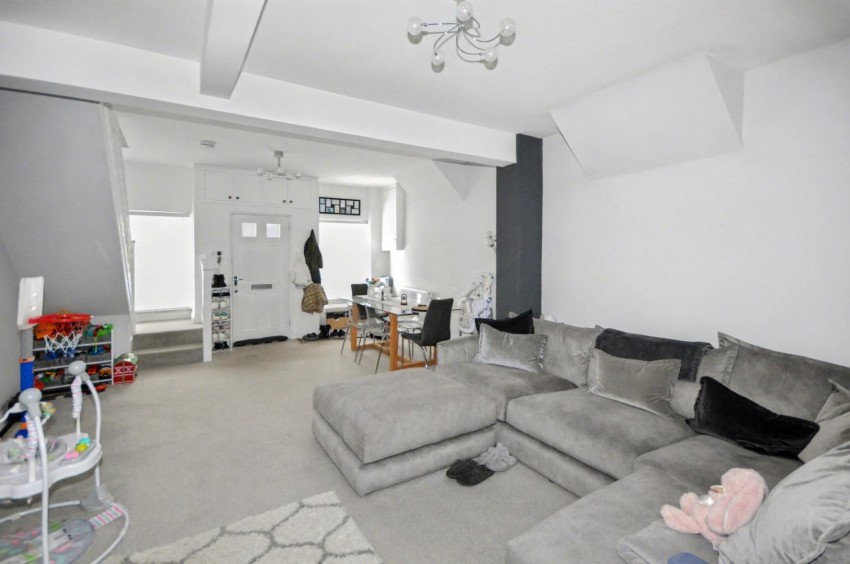 Images for High Street, Earls Barton, Northampton